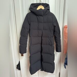 UNIQLO Black Seamless Long Puffer Coat XS